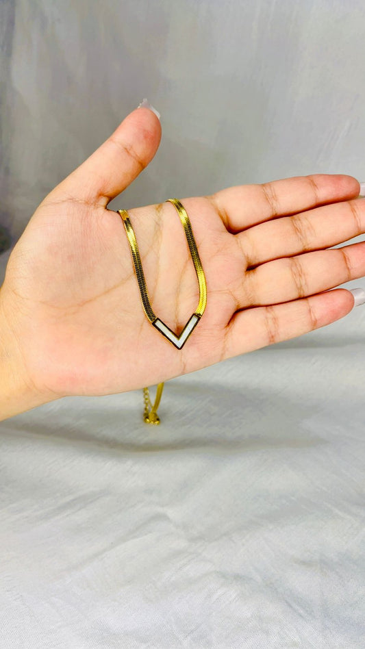 Golden V Luxe Pendant